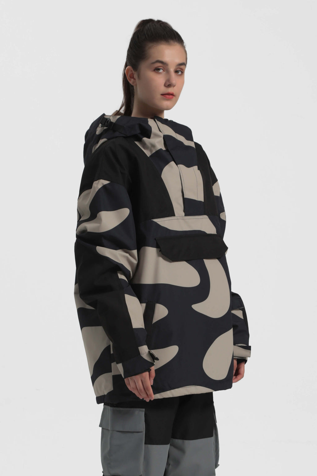 Women's Black Camo Insulated Color-Block Ski Anorak Snow Anoraks