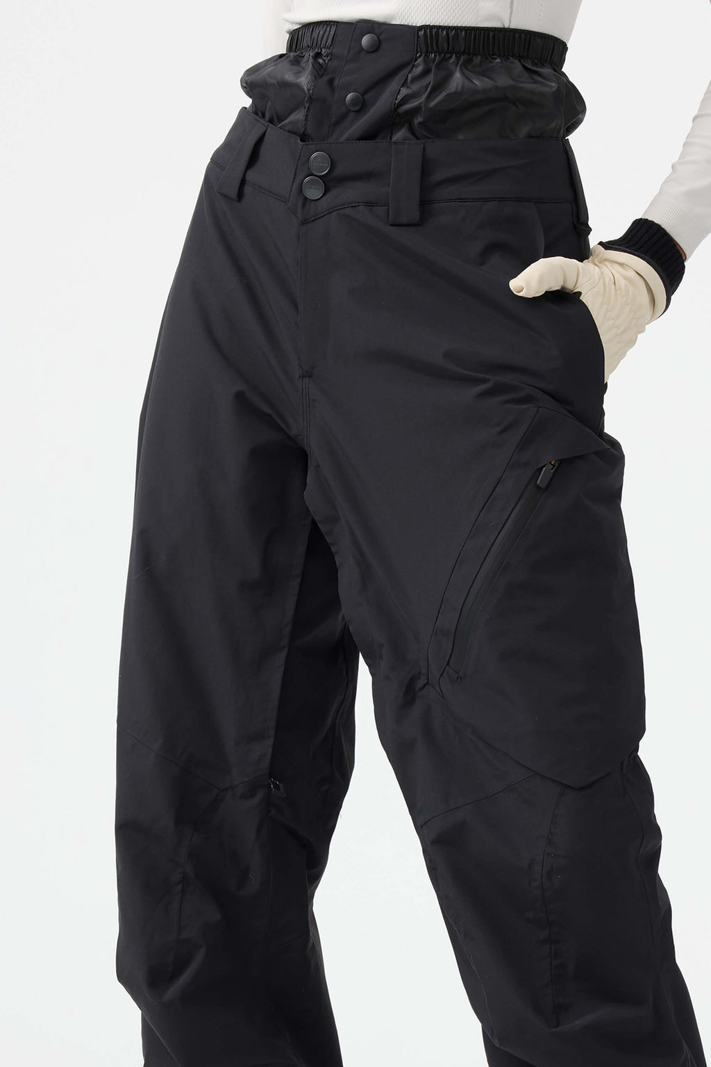 Women's Black Multi-Pocket Vented Ski Pants Baggy Snow Pants