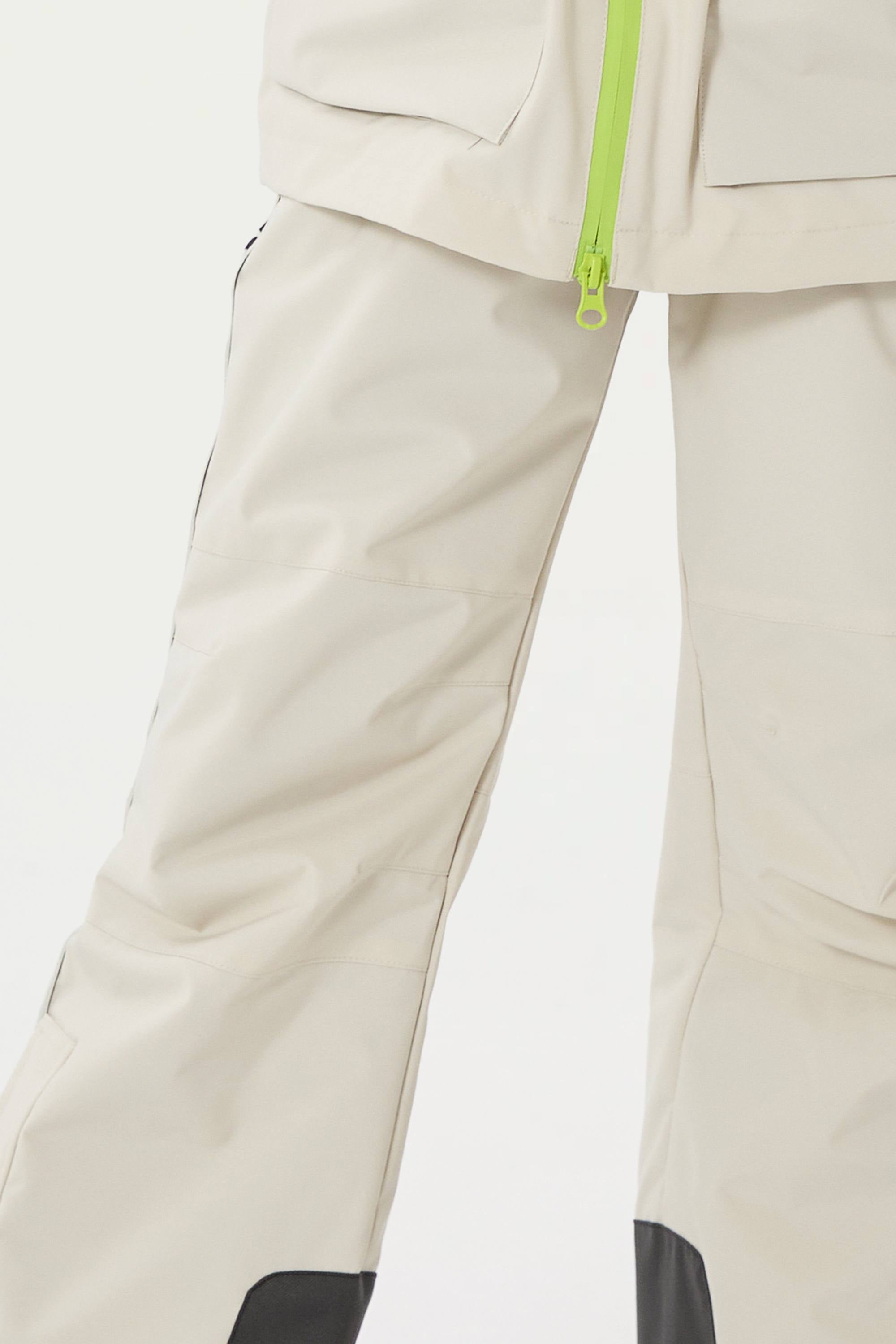 Off White Insulated Ski Pants With Suspenders Snow Pants