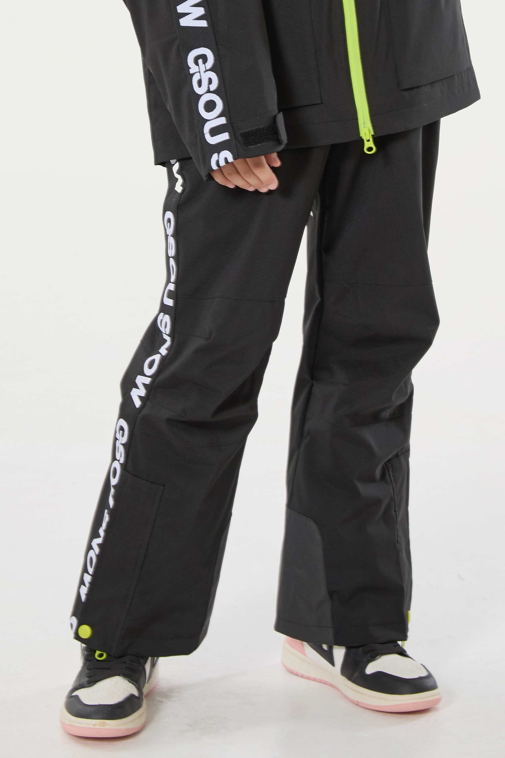 Army Green Insulated Ski Pants With Suspenders Snow Pants