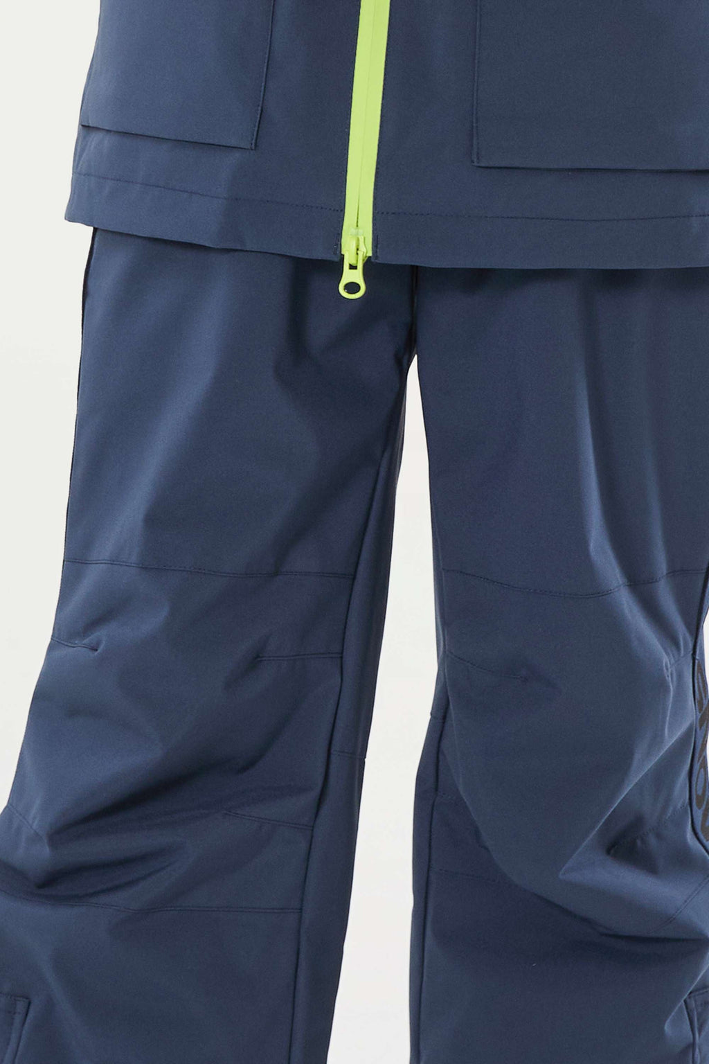 Black Insulated Ski Pants With Suspenders Snow Pants