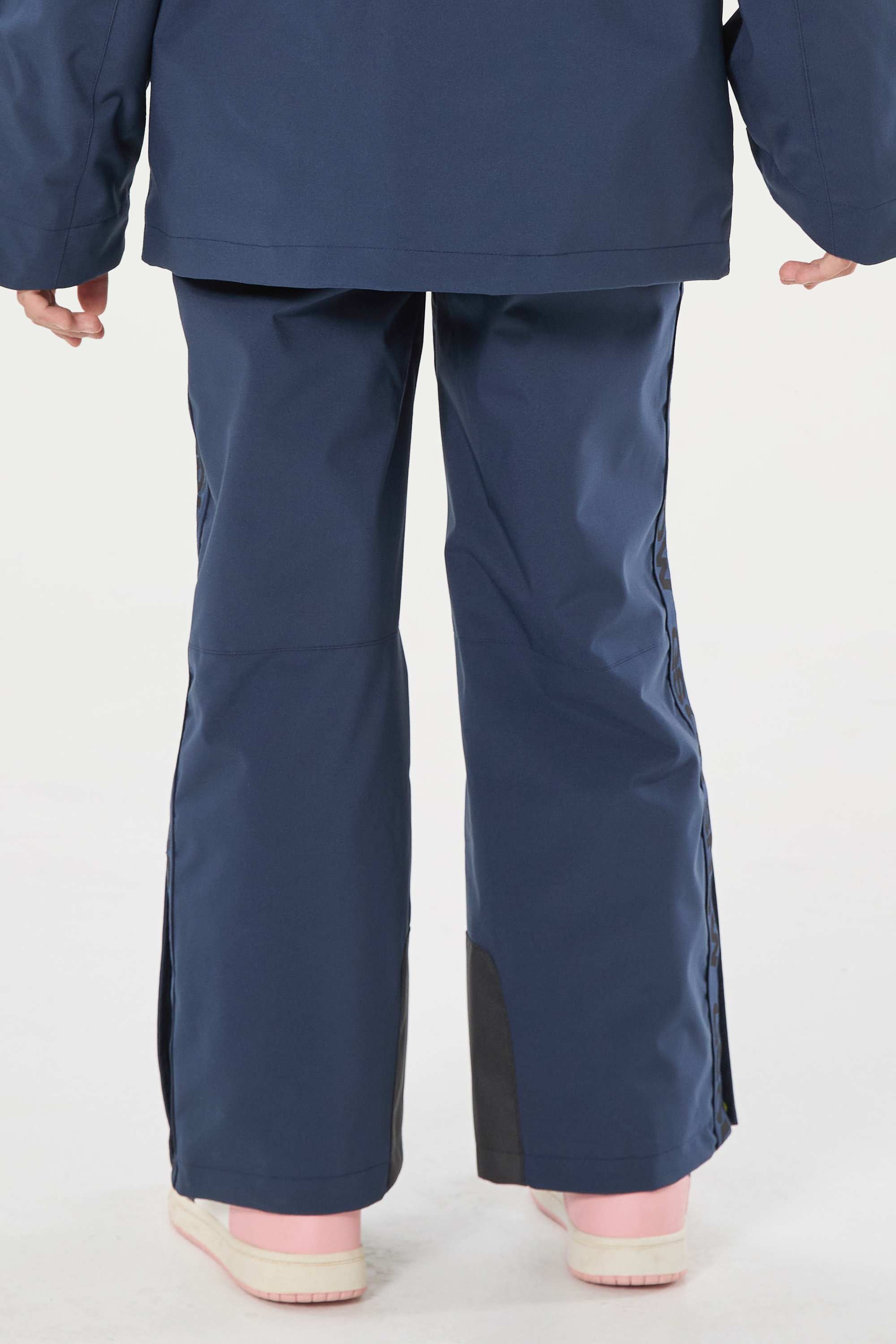 Army Green Insulated Ski Pants With Suspenders Snow Pants
