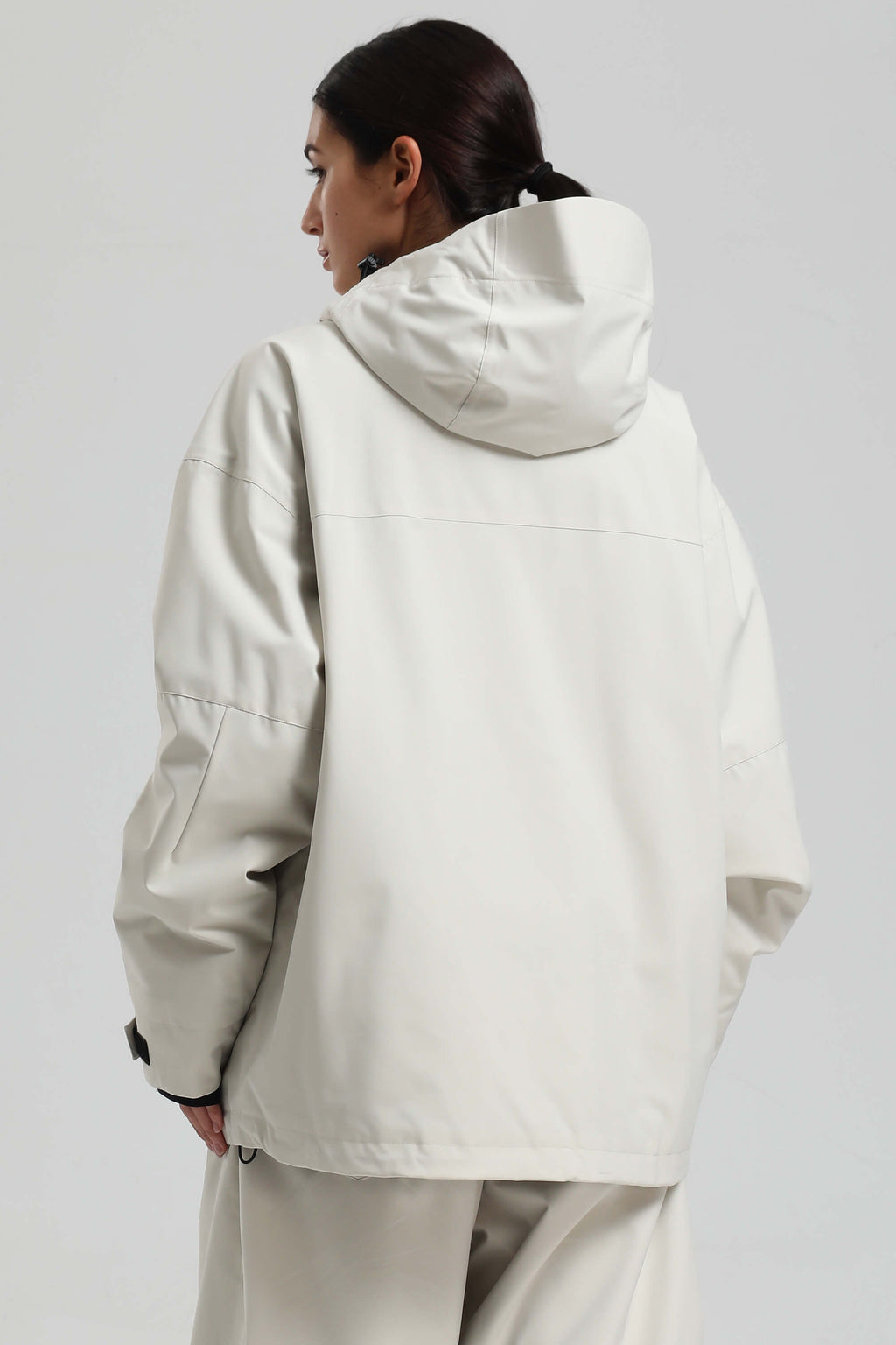 Women's Off White Multi-Pocket Dual-Vent Snow Jacket Waterproof Insulated Ski Jacket - Gsou Snow