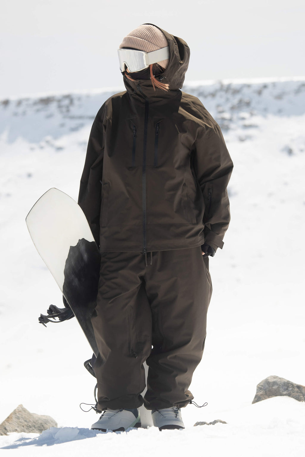 Women's Coffee Multi-Pocket Dual-Vent Snow Jacket Waterproof Insulated Ski Jacket - Gsou Snow