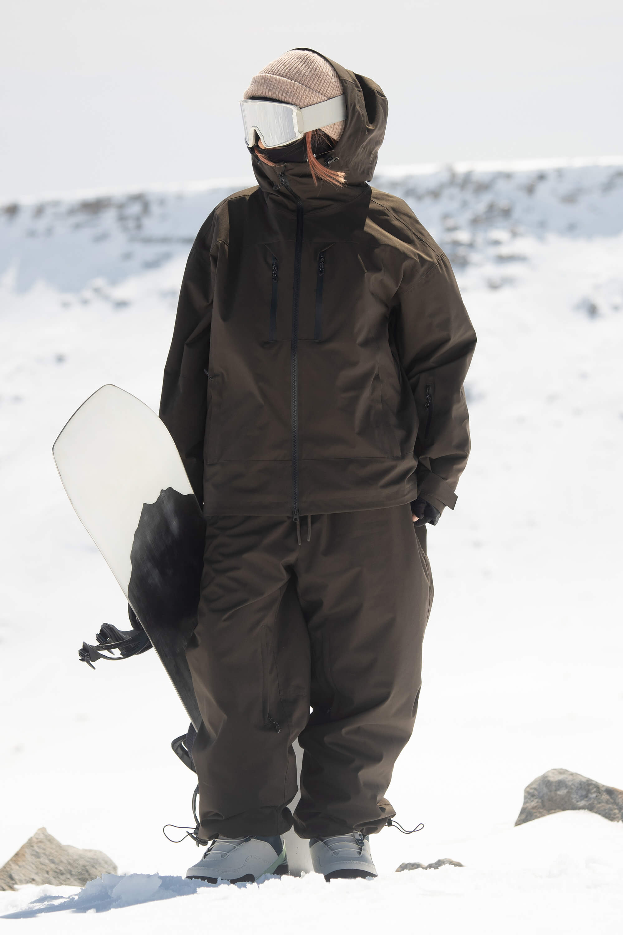 Women's Coffee Multi-Pocket Dual-Vent Snow Jacket Waterproof Insulated Ski Jacket - Gsou Snow