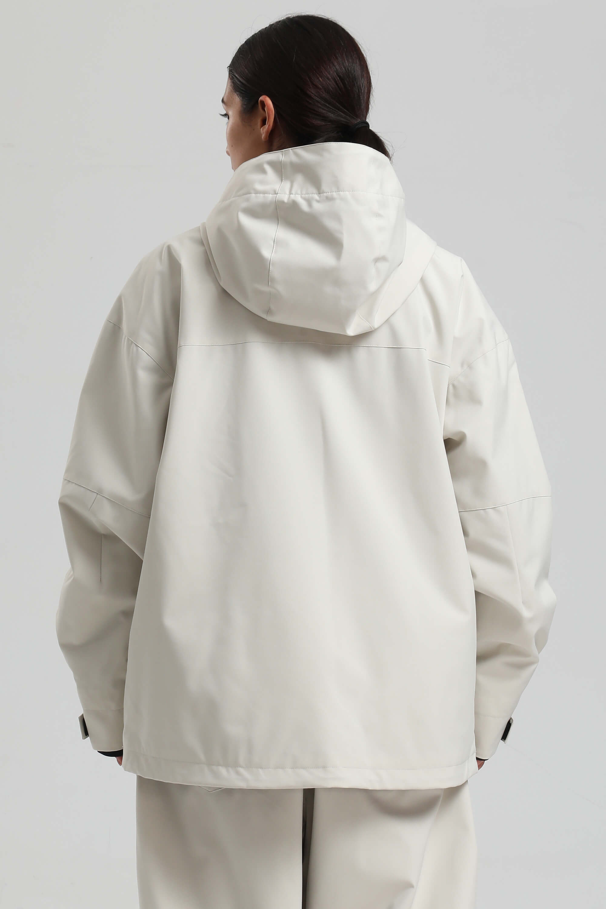 Women's Off White Fully Sealed Dual-Vent Snow Jacket Minimalist Insulated Ski Jacket - Gsou Snow