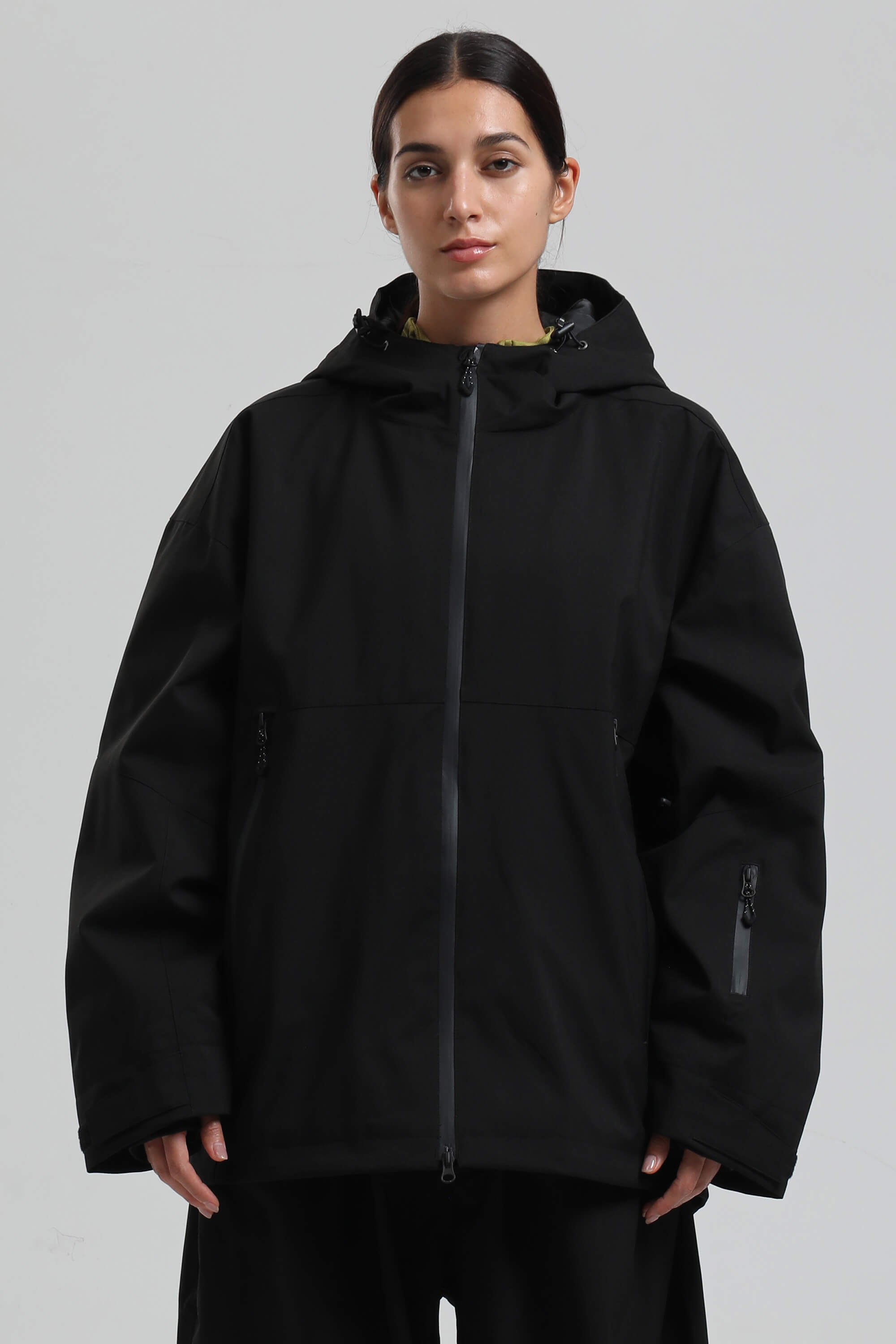 Women's Black Fully Sealed Dual-Vent Snow Jacket Minimalist Insulated Ski Jacket - Gsou Snow