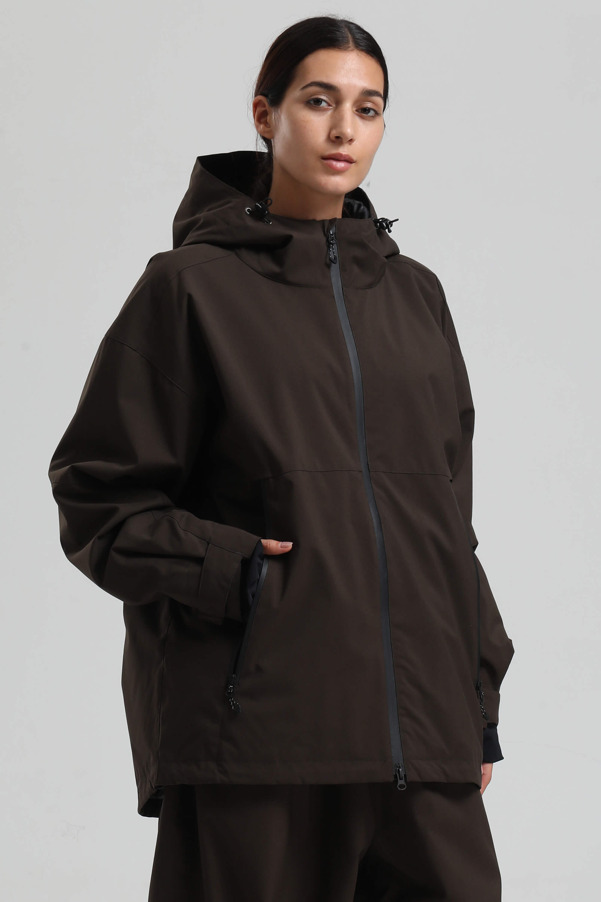 Women's Coffee Fully Sealed Dual-Vent Snow Jacket Minimalist Insulated Ski Jacket - Gsou Snow