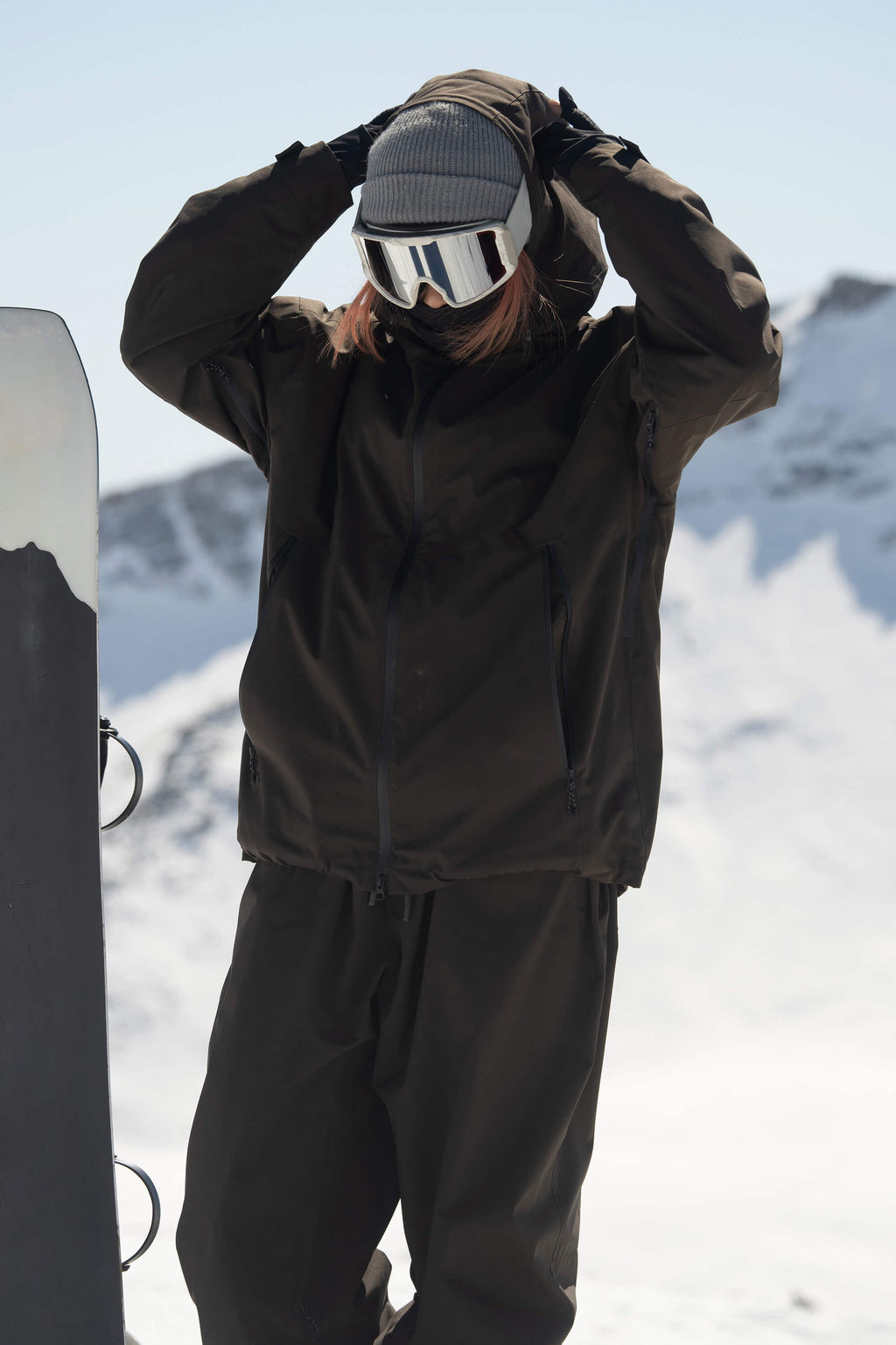 Women's Army Green Fully-Sealed Dual-Vent Ski Jacket Minimalist Insulated Snow Jacket
