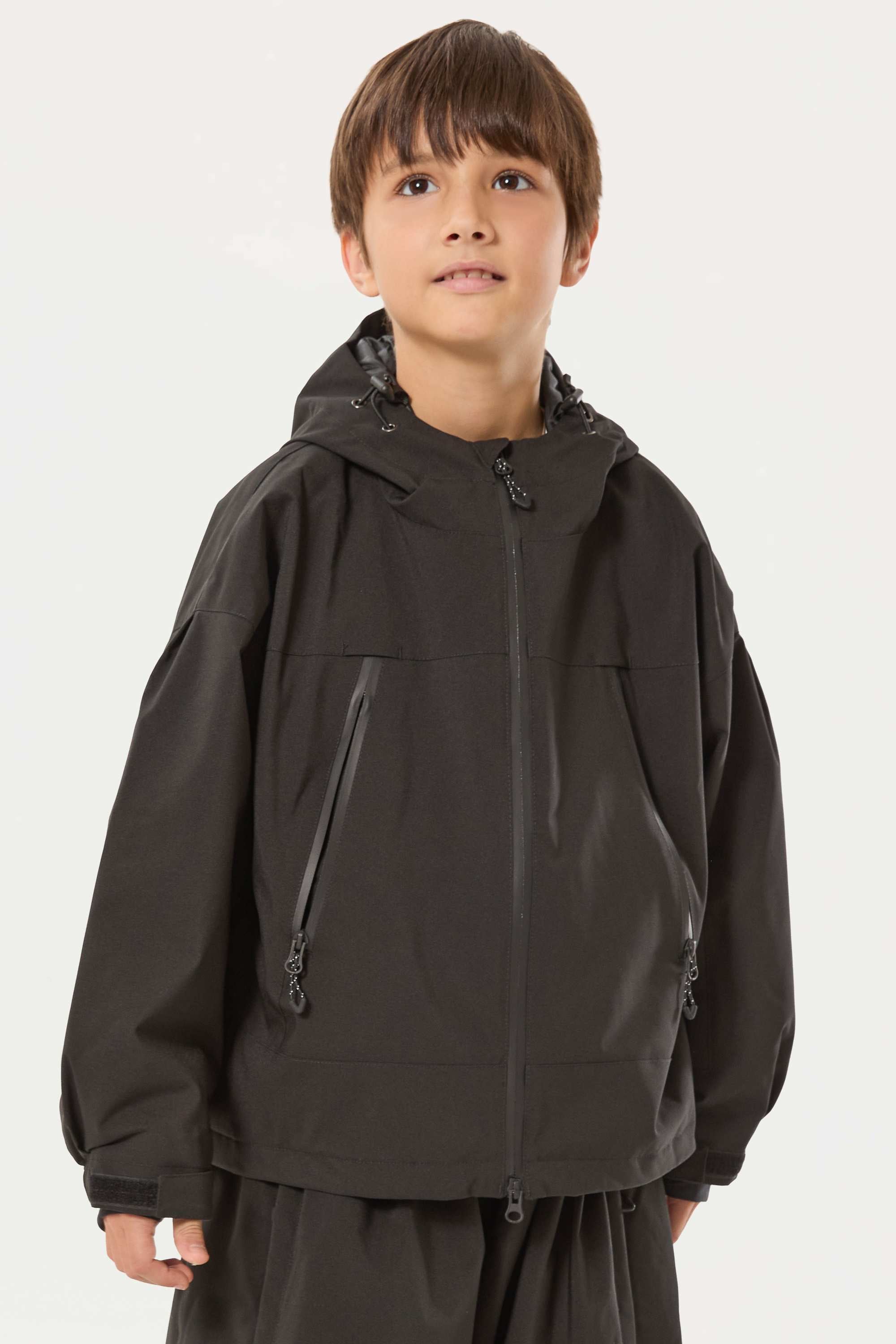 Boys Black Detachable-Hood Waterproof Insulated Ski Jacket Snow Jacket Main image