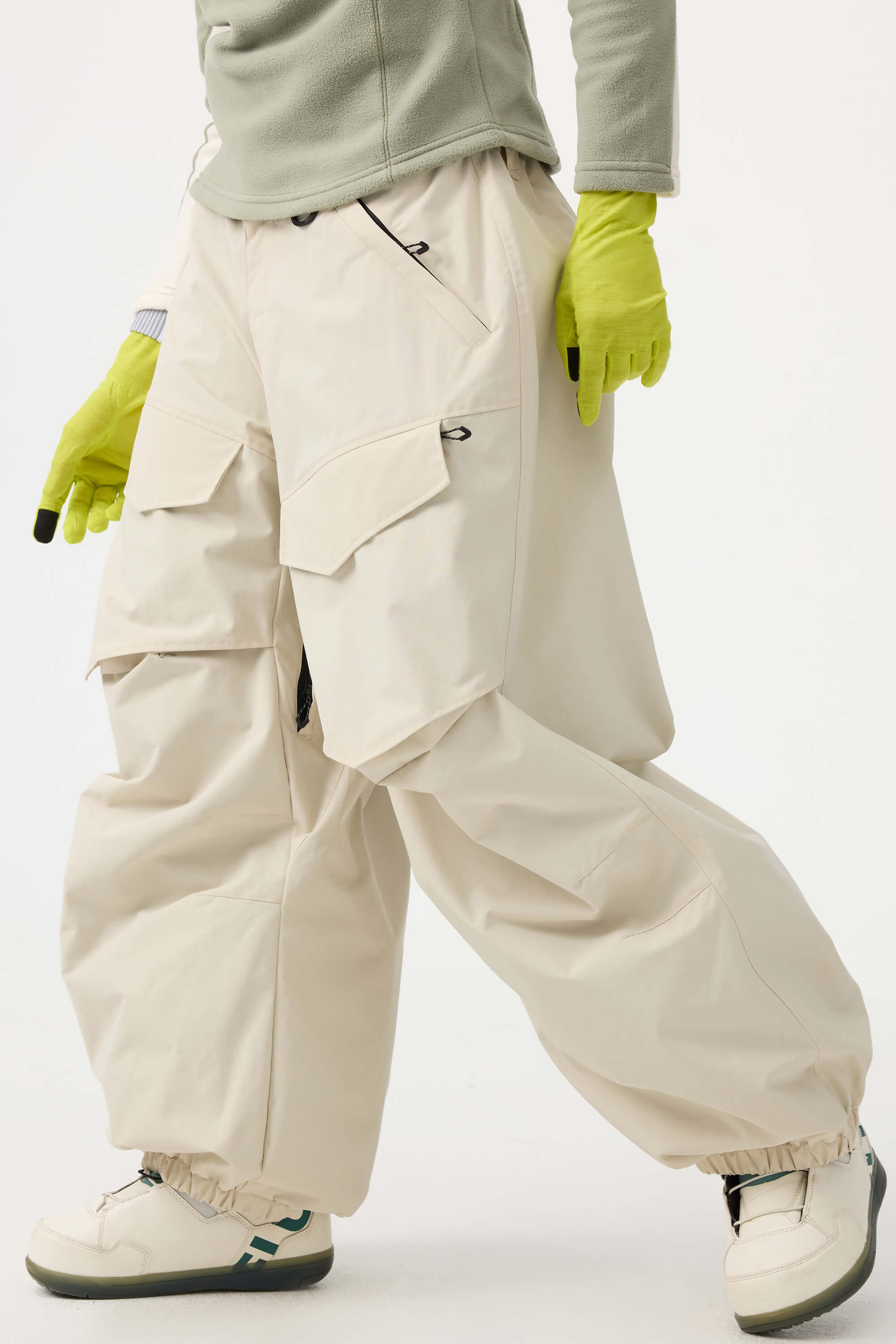 Women's Beige Baggy Utility Ski Pants Wear-Resistant Snow Pants Main image