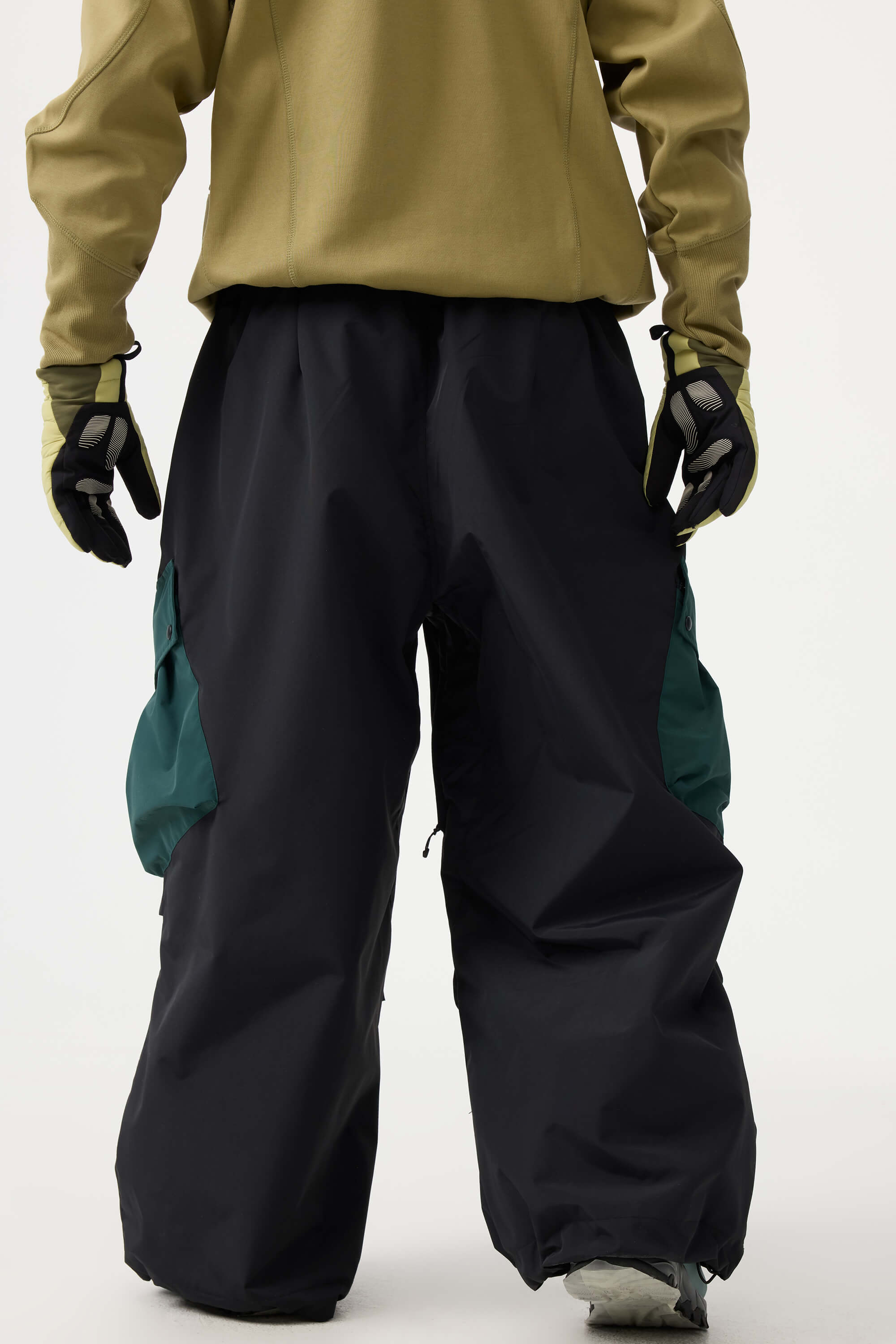 Men's Black Baggy Color-Blocked Ski Pants Cargo Pocket Snow Pants