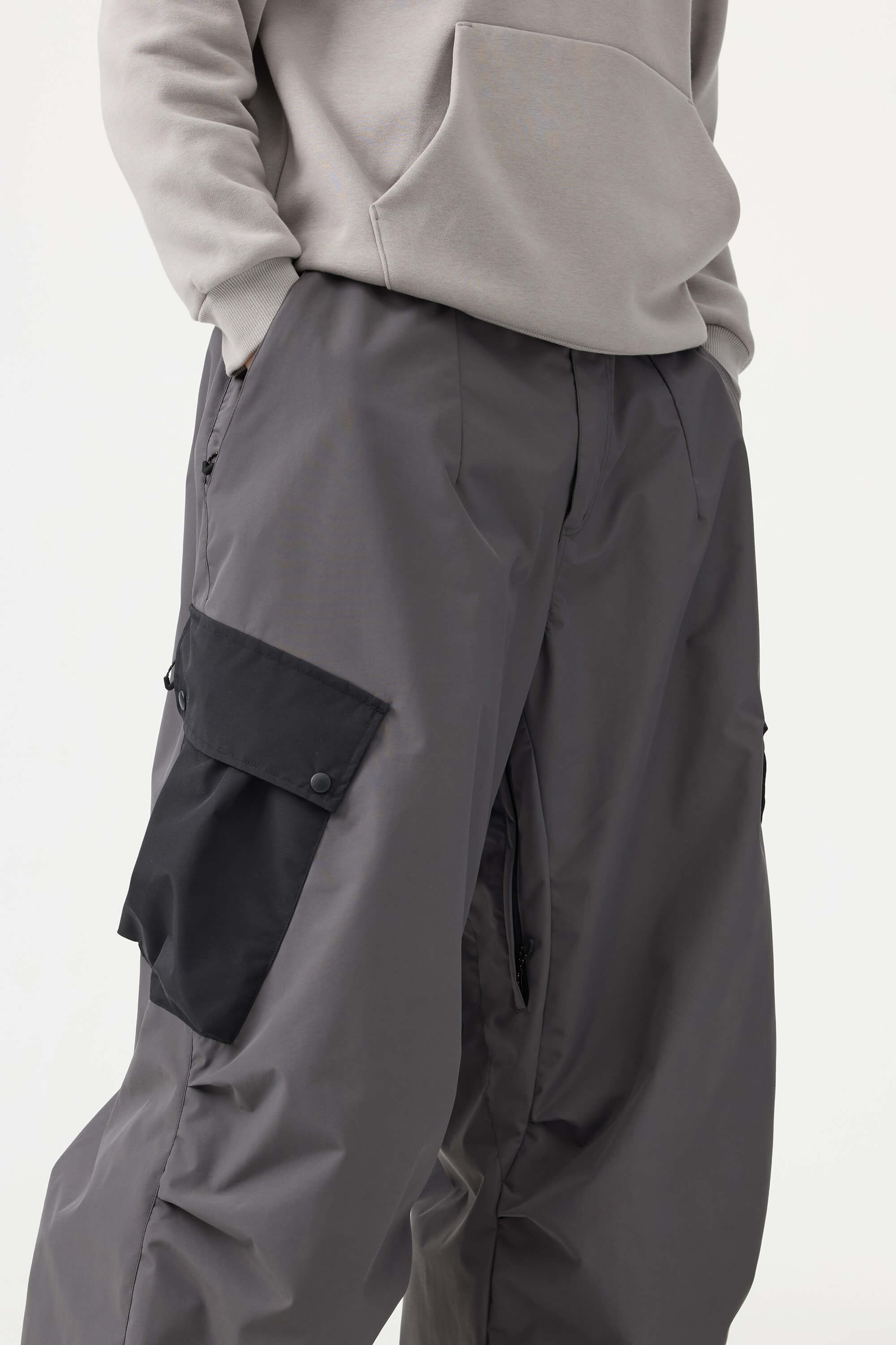 Men's Black Baggy Color-Blocked Ski Pants Cargo Pocket Snow Pants