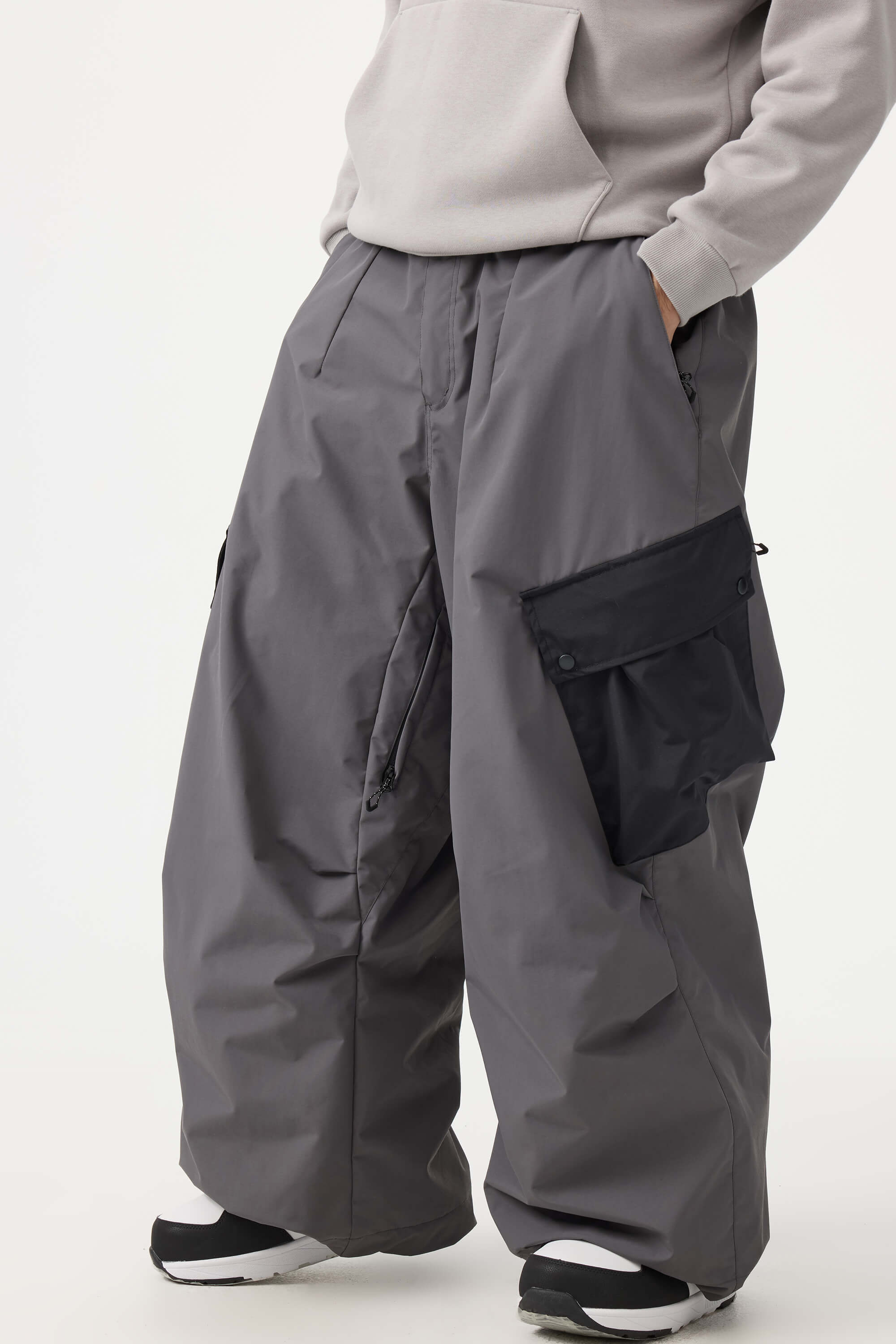 Men's Coffee Baggy Color-Blocked Ski Pants Cargo Pocket Snow Pants