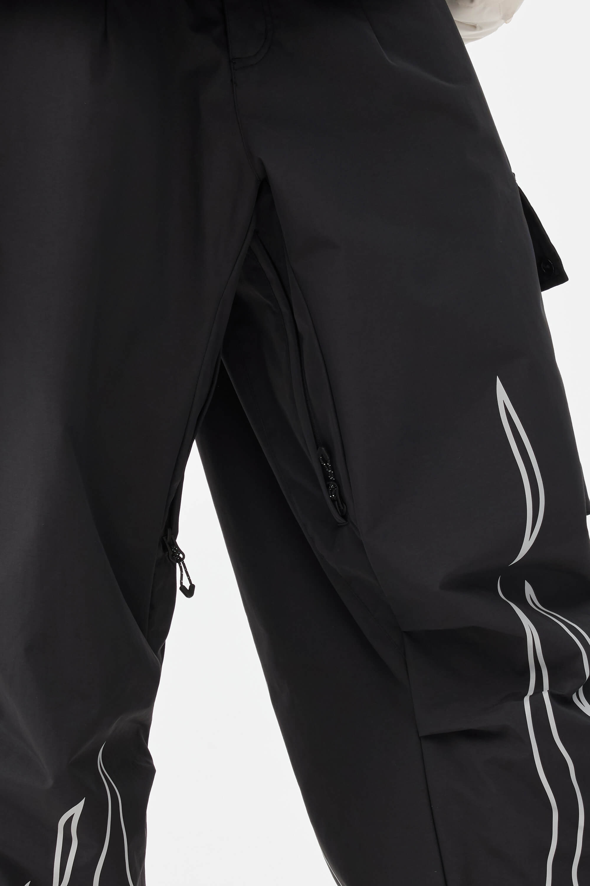 Women's Black Reflective Flame Ski Pants Baggy Utility Snow Pants Secondary image