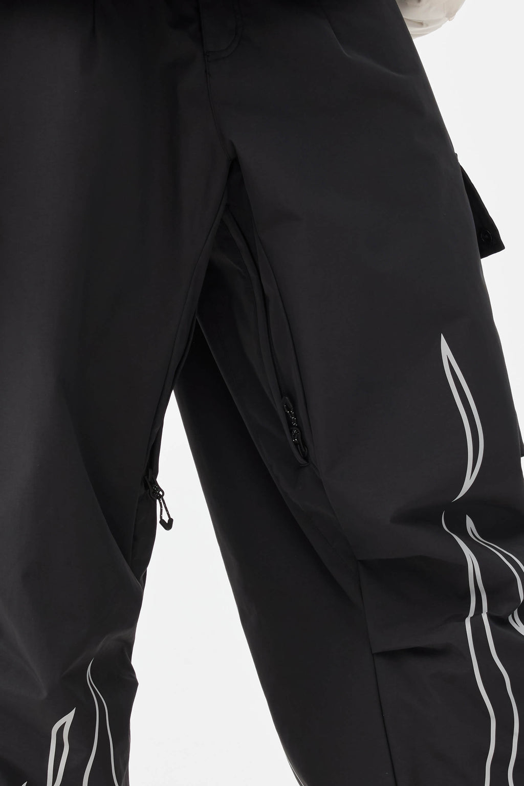 Women's Black Reflective Flame Loose-Fit Functional Snow Pants - Gsou Snow