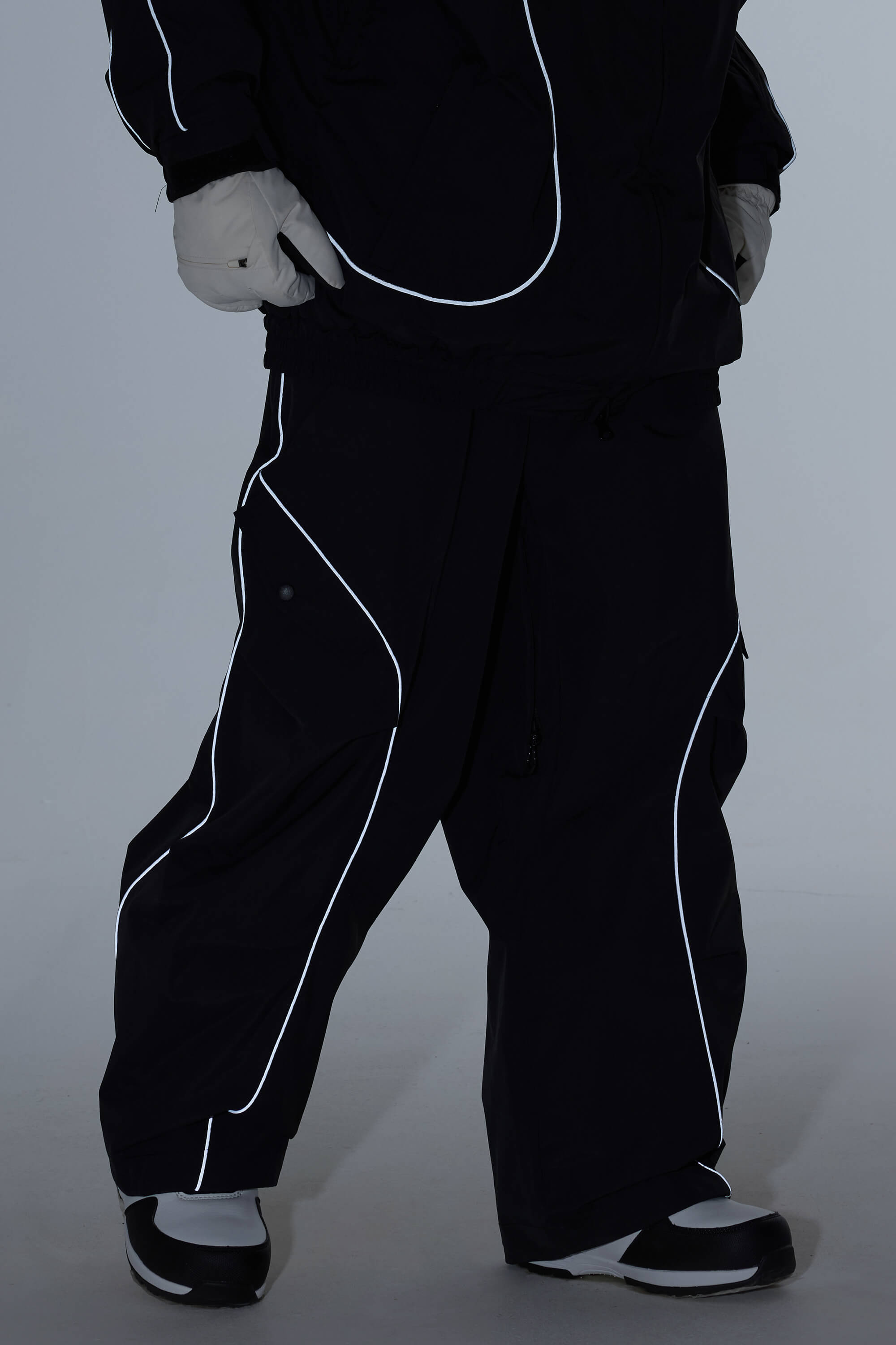 Women's Khaki Retro Track Ski Pants Reflective Piping Baggy Snow Pants