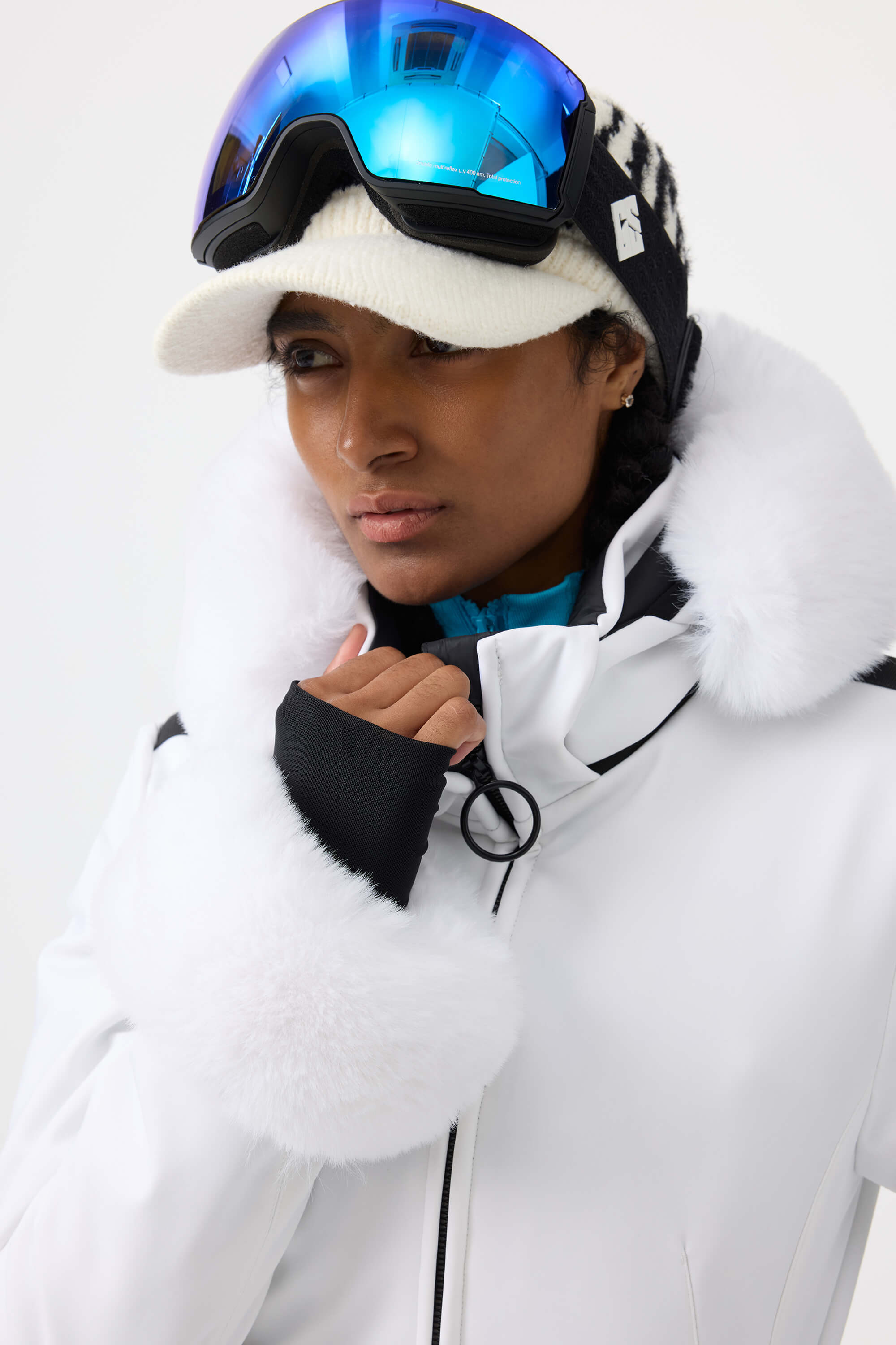 Women's Black 3D-Cut Faux Fur Stretch Insulated Ski Jacket Snow Jacket