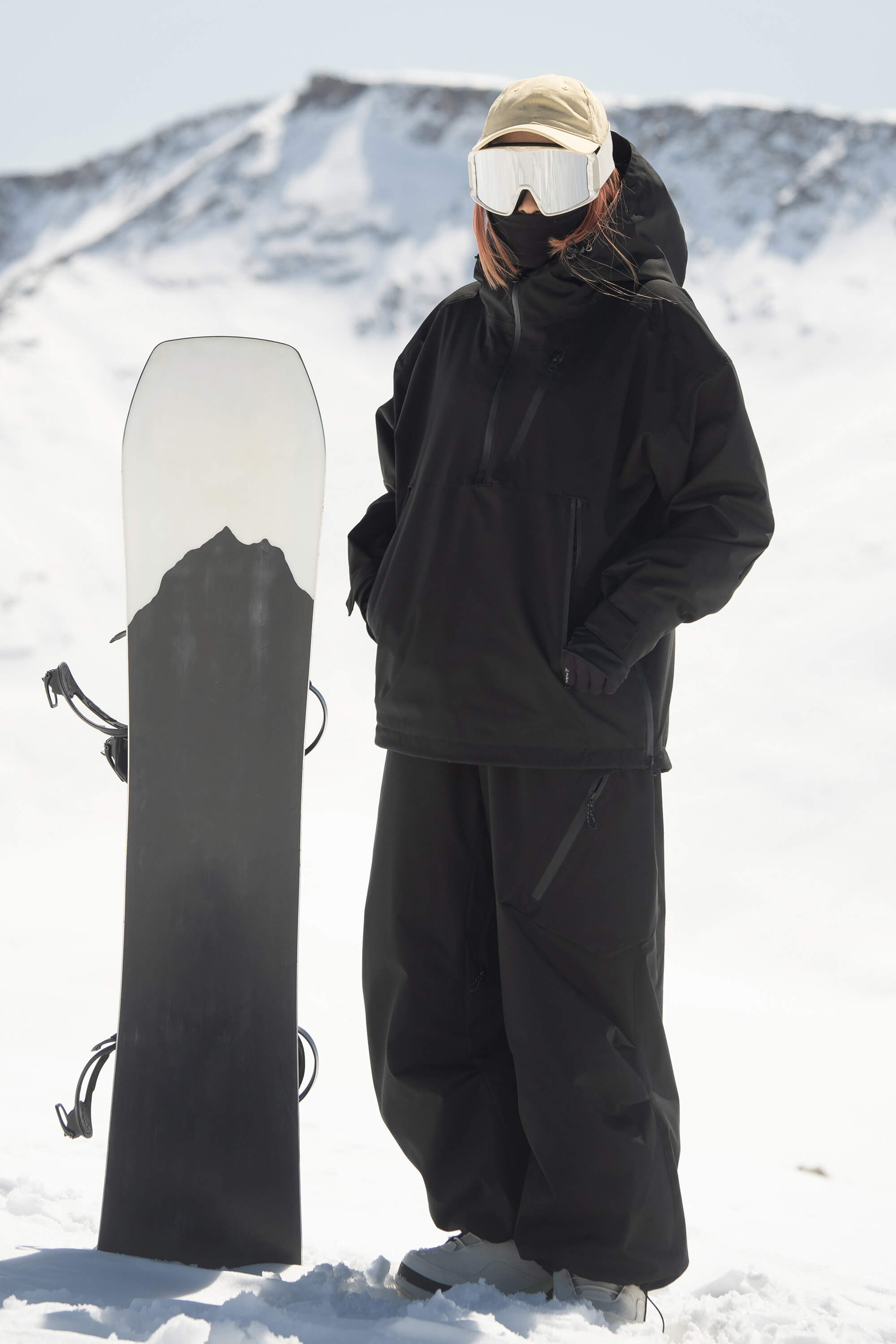 Women's Black Side-Zip Vented Ski Anorak Fully-Sealed Insulated Snow Anorak