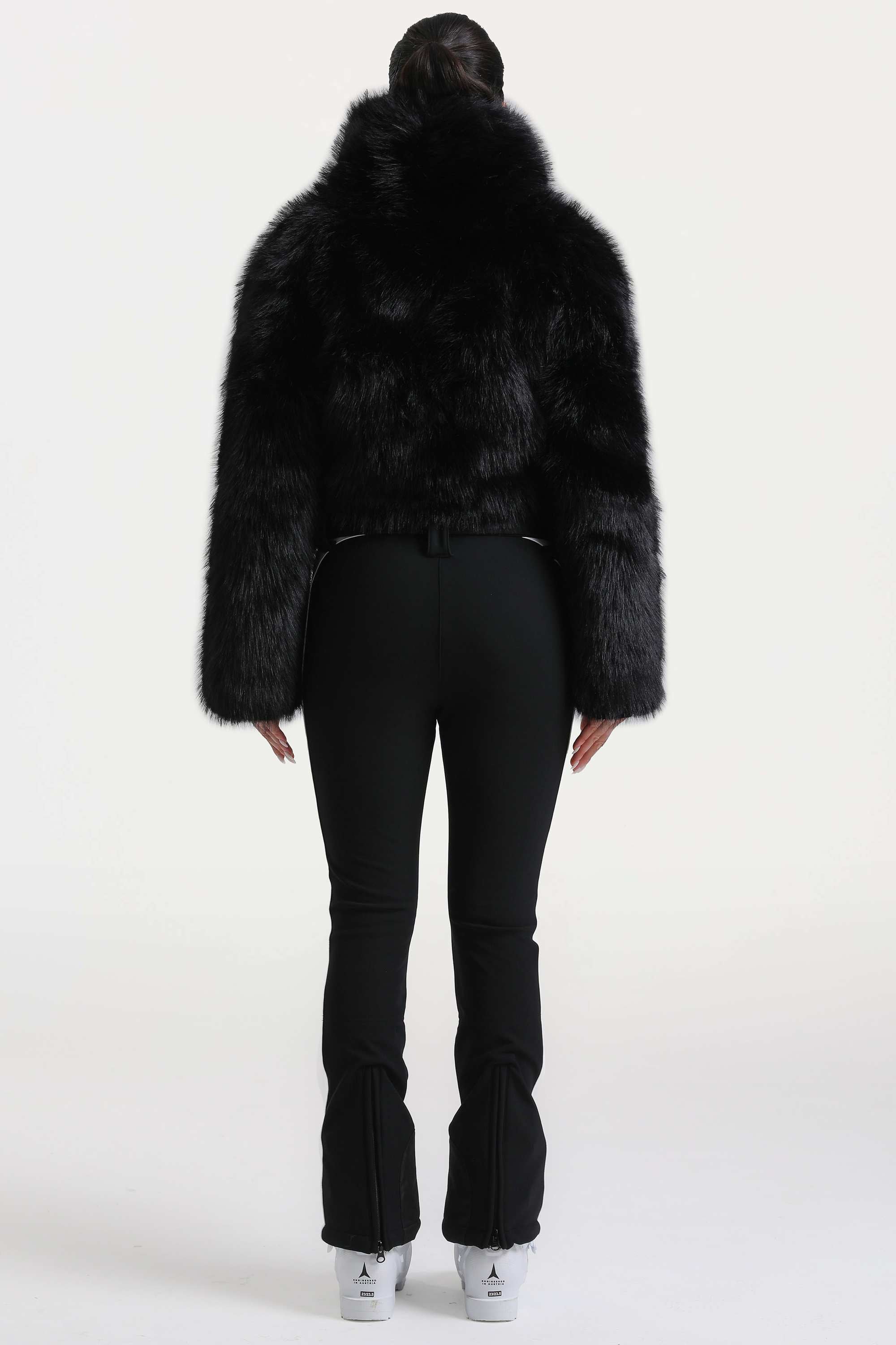 Women's Black Stylish Slim-Fit One-Piece Ski Suit With Detachable Faux Fox Fur Jacket & Flared Legs Snowboard Suit - Gsou Snow